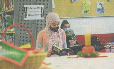 Sude Akyüz hat den Schulentscheid beim Vorlesewettbewerb gewonnen (Foto: Michael Kapp)